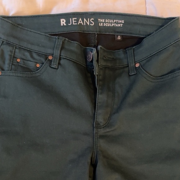 Denim/Sculpting-Stretch Jeans - Picture 3 of 6